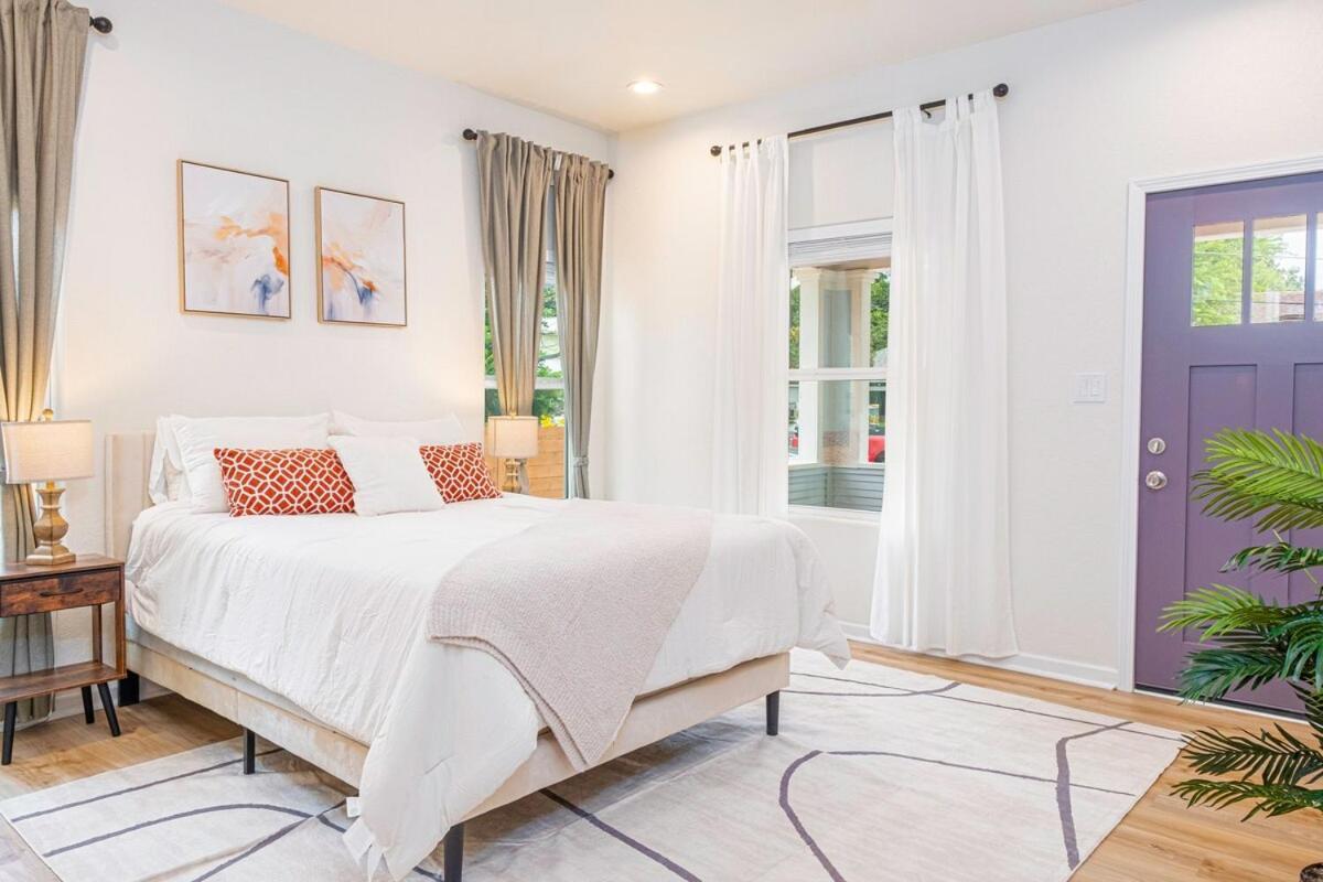 Stunning Elegance 4br2.5 Ba Near Vibrant Downtown Сasa de vacaciones *